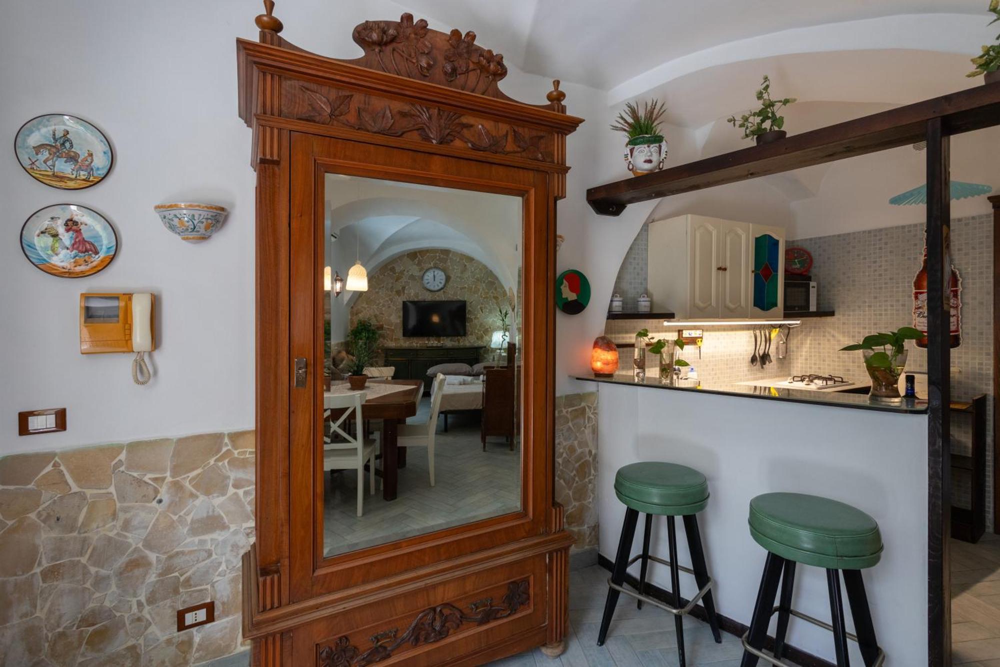 Villa Cortile San Michele Aeroporto di Catania Fontana Rossa Esterno foto